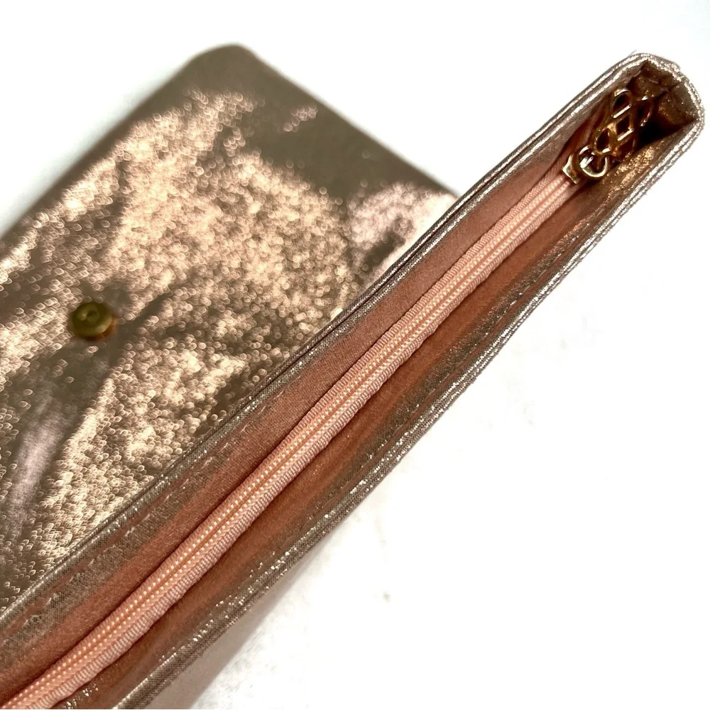 Oscar de la Renta Clutch Foldover Zipper Cocktail Purse Luxe Metallic Rose Gold